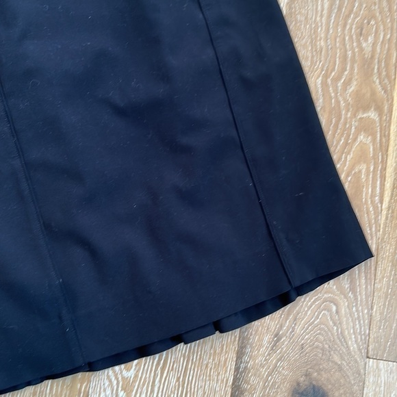 White House Black Market Skirt - Picture 3 of 8